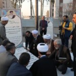 به گزارش خبرگزاری حوزه، پیکر مرحوم آیت‌الله سید هادی خسروشاهی، با همراهی جمعی از اساتید حوزه علمیه، به محل وصیت شده منتقل شد.